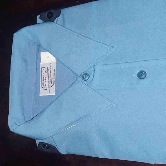 Uniform styled service work shirt - Picture 1 of 3